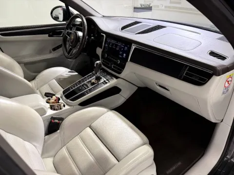 Porsche Macan 2.0 245cv pdk - Immagine 24