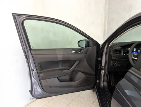 Volkswagen Polo 1.0 evo Edition Plus 80cv - Immagine 23