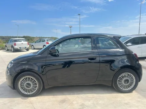 Fiat 500e 42 kWh Icon + - Immagine 6