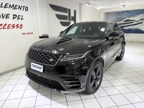 Land Rover Range Rover Velar 2.0d i4 R-Dynamic HSE 240cv auto my19 - Immagine 2