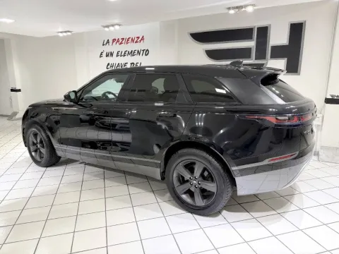 Land Rover Range Rover Velar 2.0d i4 R-Dynamic HSE 240cv auto my19 - Immagine 4