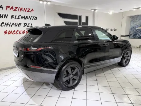Land Rover Range Rover Velar 2.0d i4 R-Dynamic HSE 240cv auto my19 - Immagine 8
