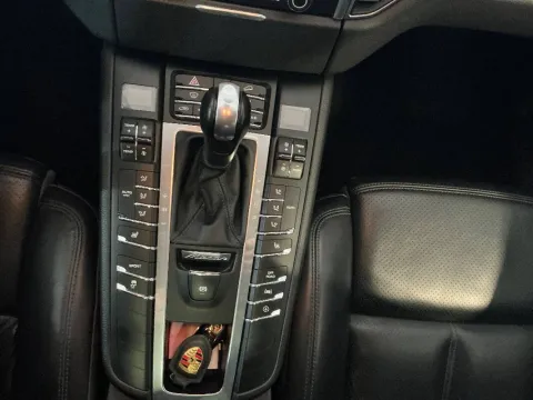 Porsche Macan 3.0d S 250cv pdk - Immagine 14