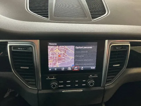 Porsche Macan 3.0d S 250cv pdk - Immagine 17