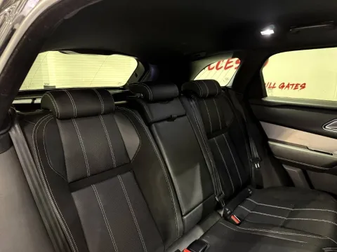 Land Rover Range Rover Velar 2.0d i4 R-Dynamic HSE 240cv auto my19 - Immagine 24