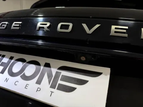 Land Rover Range Rover Velar 2.0d i4 R-Dynamic HSE 240cv auto my19 - Immagine 27