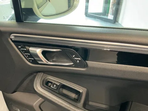 Porsche Macan 3.0d S 250cv pdk - Immagine 26