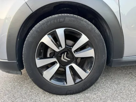 Citroen C3 1.2 puretech Shine s&s 83cv - Immagine 20