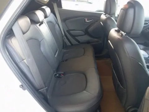 Hyundai ix35 1.7 crdi Comfort 2wd FL - Immagine 13