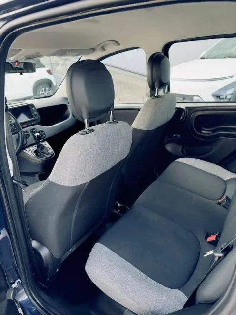 Fiat Panda 1.0 firefly hybrid City Life s&s 70cv 5p.ti - Immagine 10