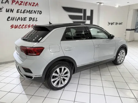 Volkswagen T-Roc 1.6 tdi Advanced - Immagine 8