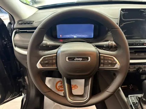 Jeep Compass 1.5 turbo t4 mhev Altitude 2wd 130cv dct - Immagine 12