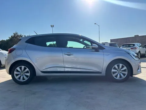 Renault Clio 1.5 blue dci Business 85cv - Immagine 10