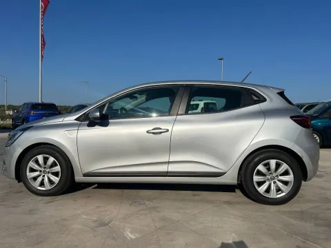 Renault Clio 1.5 blue dci Business 85cv - Immagine 16