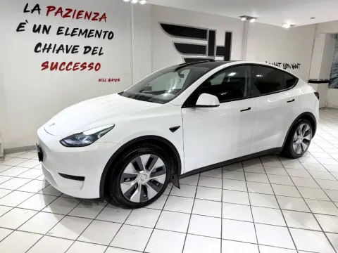 Tesla Model Y Single Motor rwd - Immagine 3