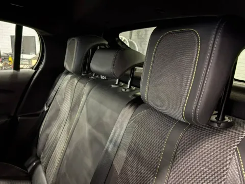 Peugeot 208 1.2 puretech GT s&s 100cv - Immagine 10