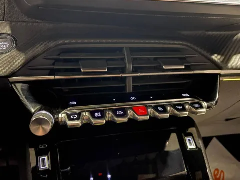 Peugeot 208 1.2 puretech GT s&s 100cv - Immagine 22