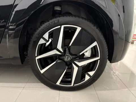 Peugeot 208 1.2 puretech GT s&s 100cv - Immagine 26
