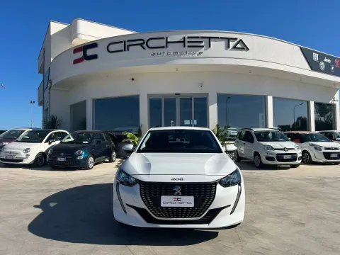 Peugeot 208 1.2 puretech Active s&s 100cv my20 - Immagine 1