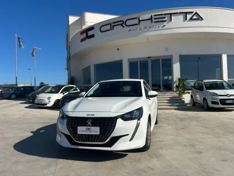 Peugeot 208 1.2 puretech Active s&s 100cv my20 - Immagine 3