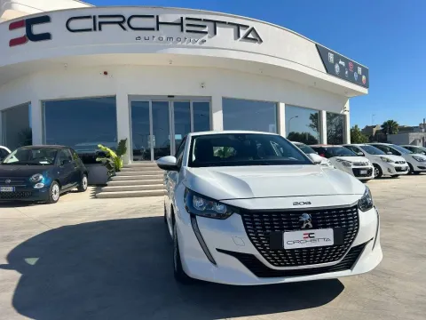 Peugeot 208 1.2 puretech Active s&s 100cv my20 - Immagine 4