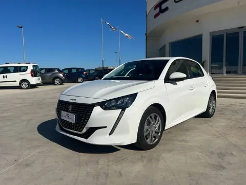 Peugeot 208 1.2 puretech Active s&s 100cv my20 - Immagine 5