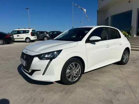 Peugeot 208 1.2 puretech Active s&s 100cv my20 - Immagine 6