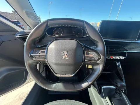 Peugeot 208 1.2 puretech Active s&s 100cv my20 - Immagine 13