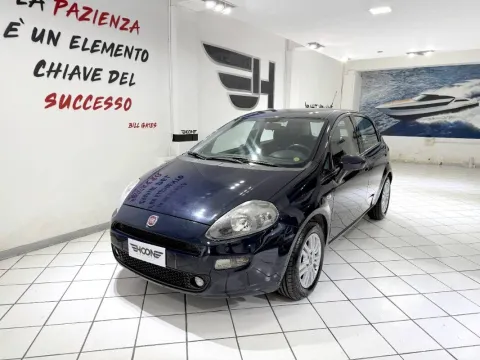Fiat Punto 5p 1.3 mjt Lounge s&s 95cv - Immagine 2