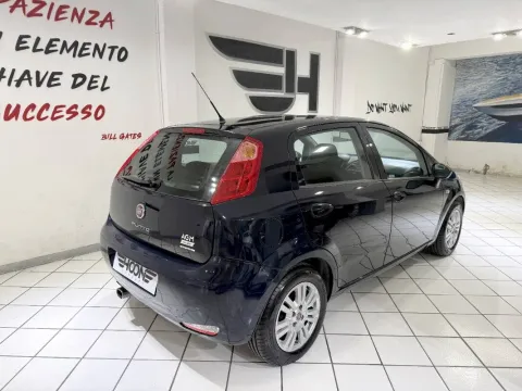 Fiat Punto 5p 1.3 mjt Lounge s&s 95cv - Immagine 7