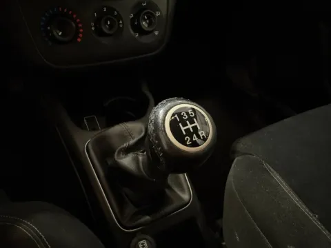Fiat Punto 5p 1.3 mjt Lounge s&s 95cv - Immagine 16