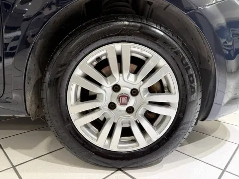 Fiat Punto 5p 1.3 mjt Lounge s&s 95cv - Immagine 24
