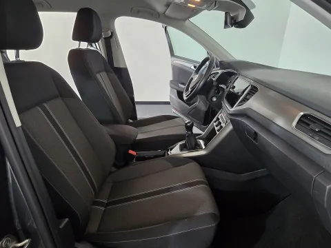 Volkswagen T-Roc 1.0 tsi Business 110cv - Immagine 12