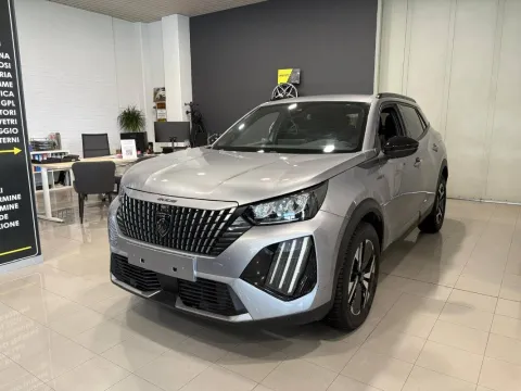 Peugeot 2008 1.2 puretech Allure s&s 100cv - Immagine 1
