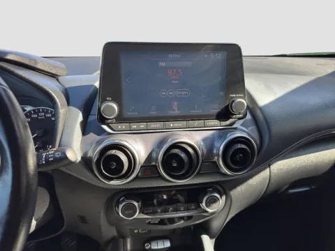 Nissan Juke 1.0 dig-t N-Connecta 114cv - Immagine 17