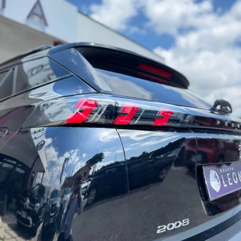 Peugeot 2008 1.5 bluehdi GT s&s 130cv eat8 - Immagine 17