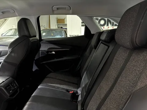 Peugeot 3008 1.5 bluehdi Allure s&s 130cv - Immagine 21
