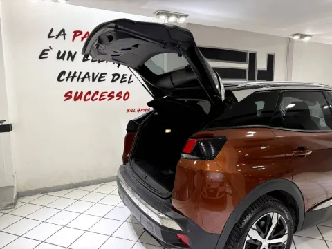 Peugeot 3008 1.5 bluehdi Allure s&s 130cv - Immagine 27