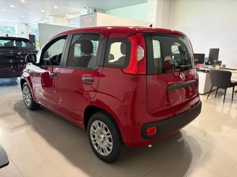 Fiat Panda 1.0 firefly hybrid s&s 70cv - Immagine 3