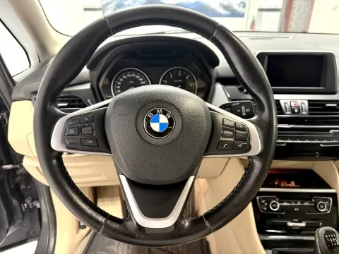 BMW 216d Active Tourer - Immagine 16