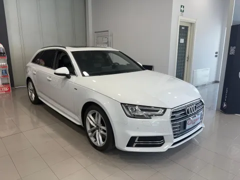 Audi A4 Avant 3.0 tdi Design quattro 272cv tiptronic - Immagine 2