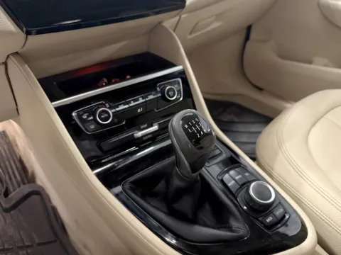 BMW 216d Active Tourer - Immagine 17