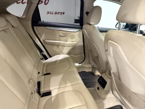 BMW 216d Active Tourer - Immagine 22