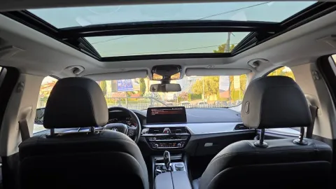 BMW 520d Touring mhev 48V Business auto - Immagine 15