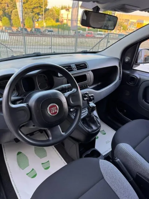 Fiat Panda 1.0 firefly hybrid s&s 70cv - Immagine 8