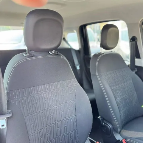 Fiat Panda 1.0 firefly hybrid s&s 70cv - Immagine 13