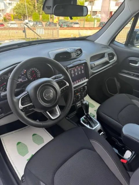 Jeep Renegade 1.5 turbo t4 mhev Renegade 2wd dct - Immagine 8