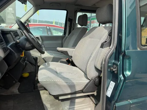 Volkswagen Caravelle 2.0 - Immagine 7