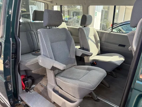 Volkswagen Caravelle 2.0 - Immagine 8