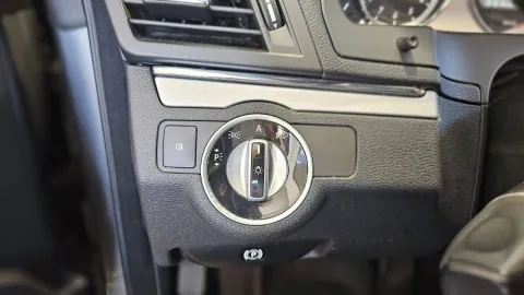 Mercedes E Cabrio 350 cgi be Avantgarde auto - Immagine 20